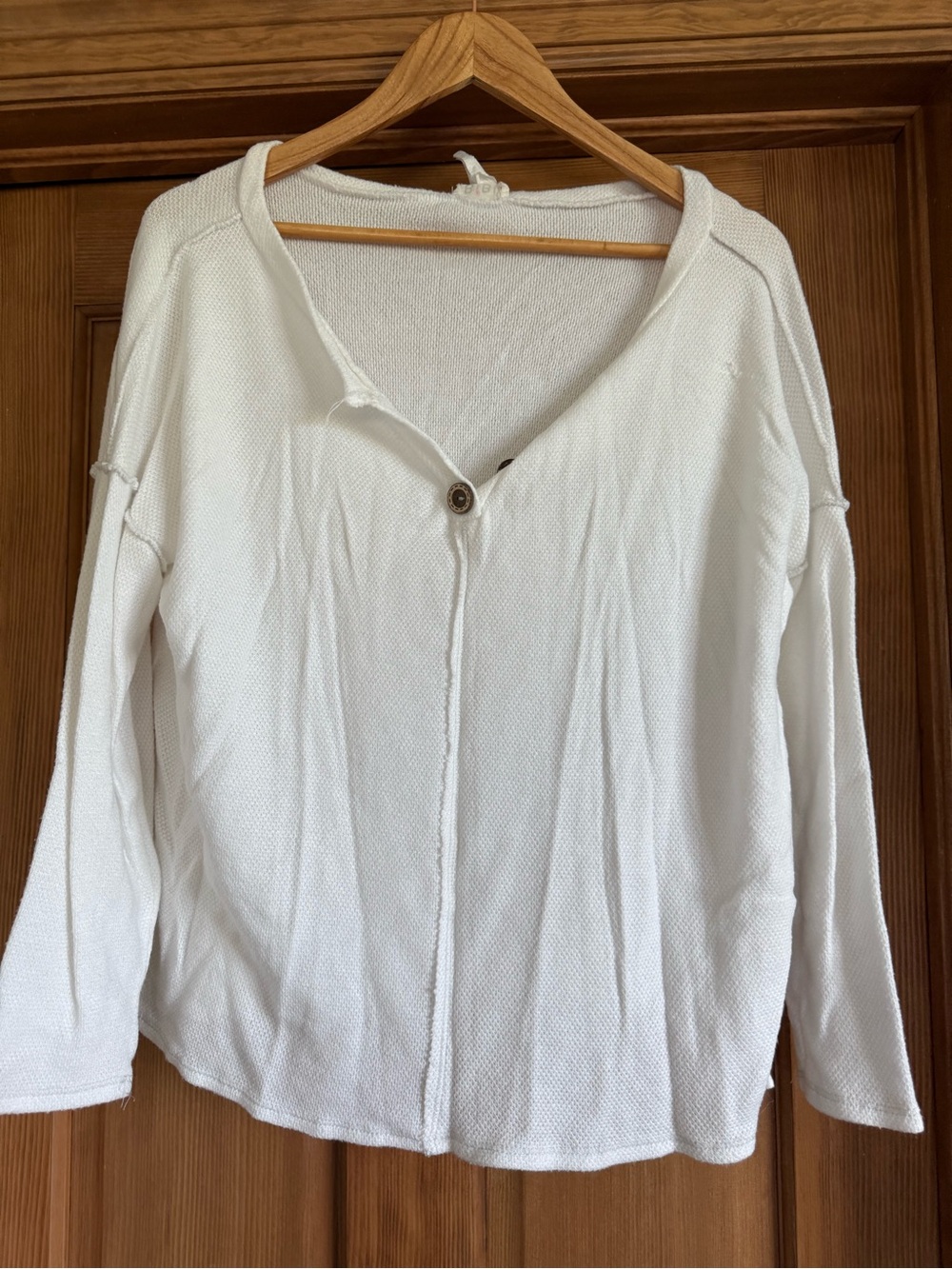 BiBi White Textured Button-Front Long-Sleeve Top